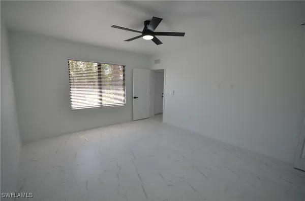 $2,600 | 2132 Barker Boulevard, Fort Myers, FL 33916