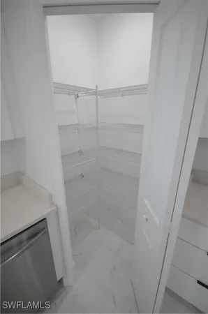 $2,600 | 2132 Barker Boulevard, Fort Myers, FL 33916