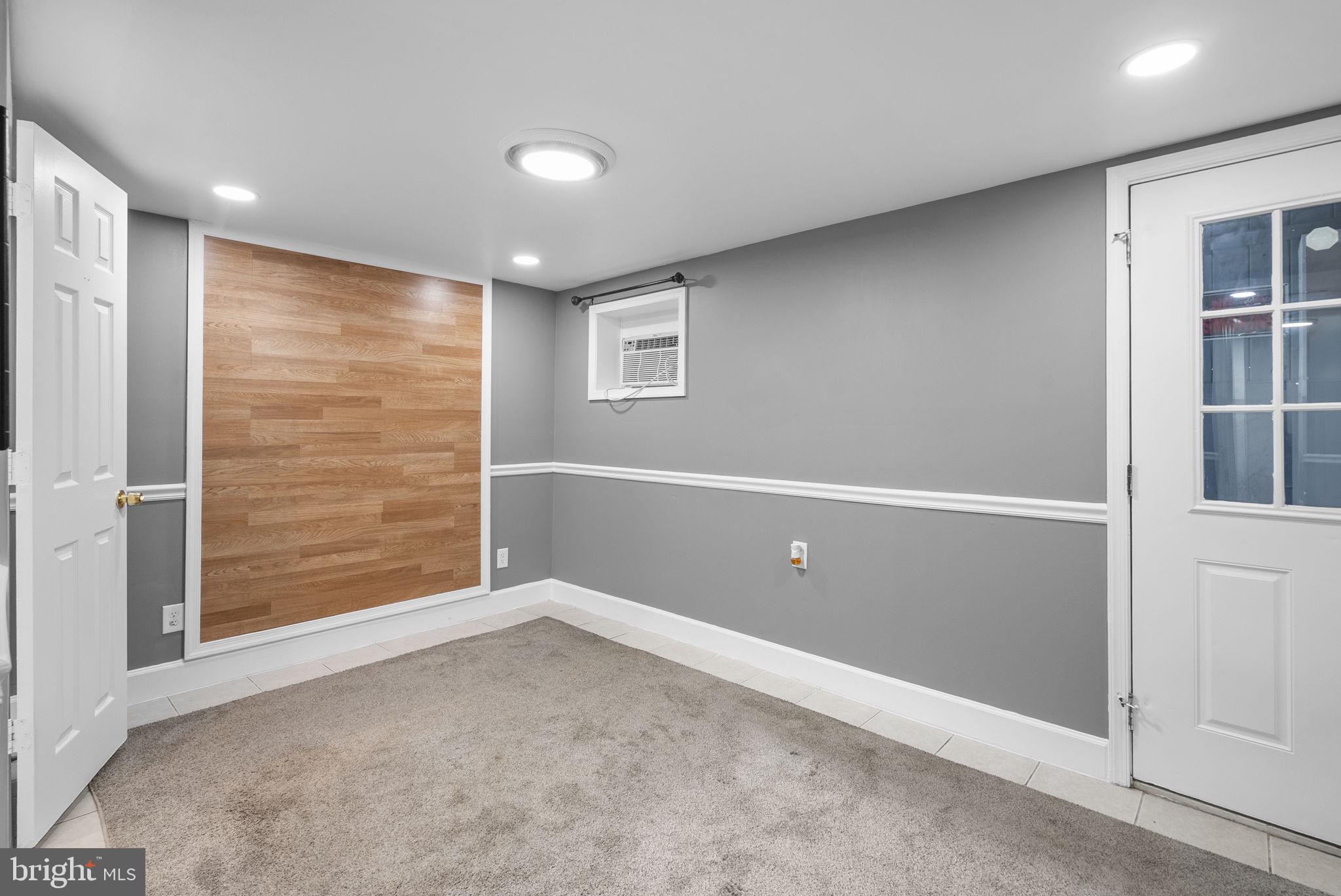 12220 Centerhill Street Silver Spring, MD 20902 - Photo 33 of 45 unit 2, family rom