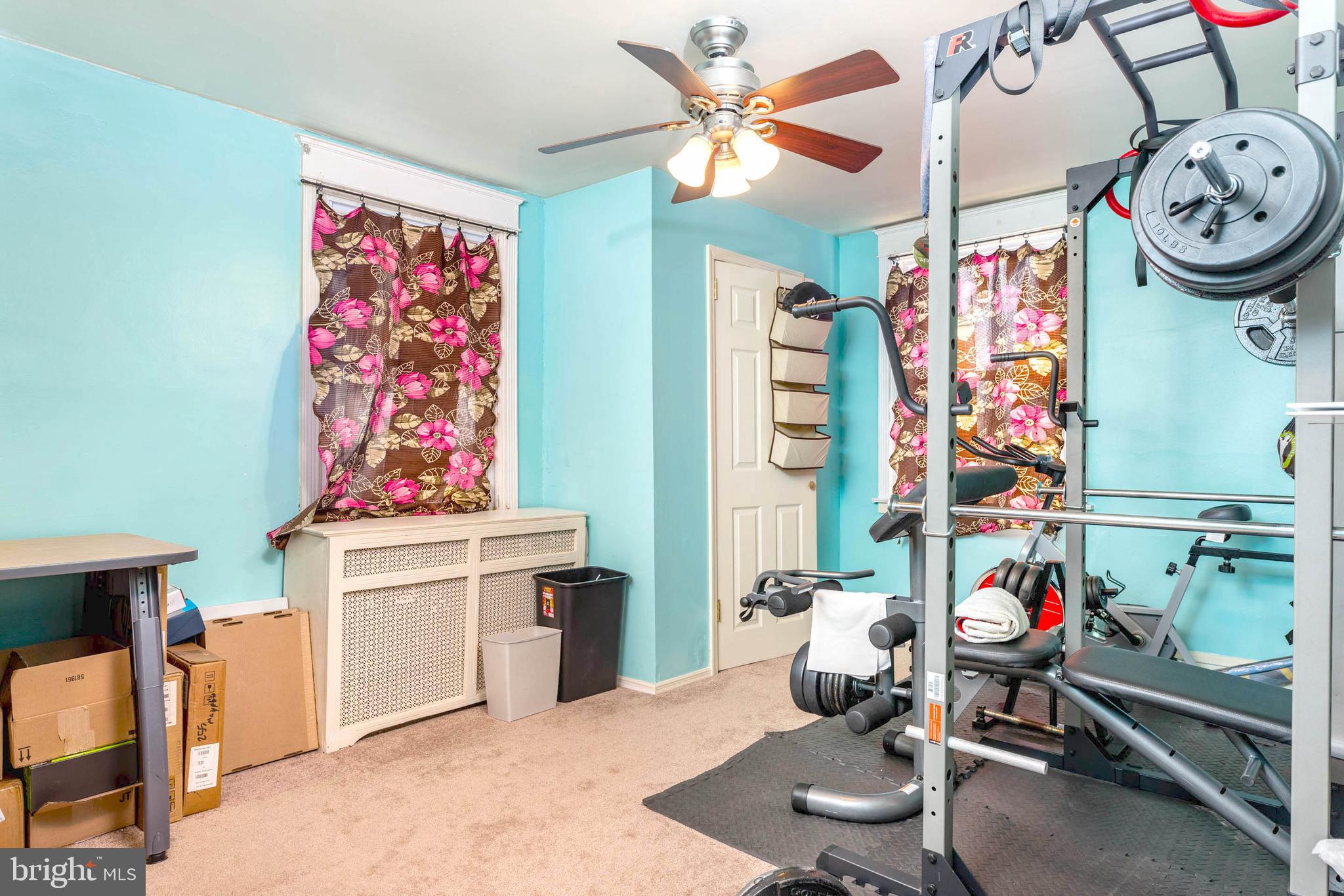 255 Maypole Road Upper Darby, PA 19082 - Photo 19 of 22