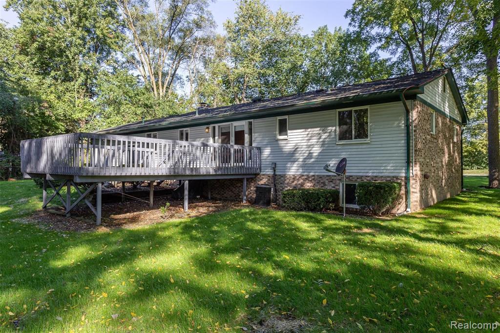 35115 West 13 Mile Road Farmington Hills, MI 48331 - Photo 7 of 50