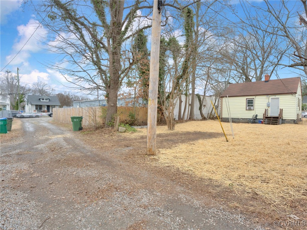 3606 Meadowbridge Road Richmond, VA 23222 - Photo 8 of 28 Gallery Image 8