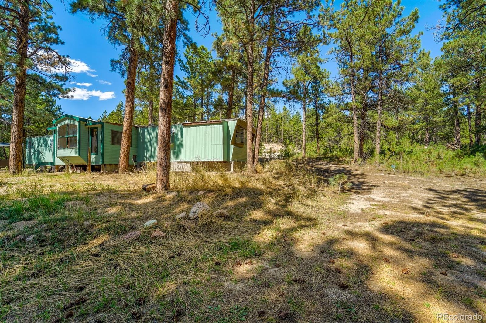 12085 Milam Road Colorado Springs, CO 80908 - Photo 9 of 16 Gallery Image 9