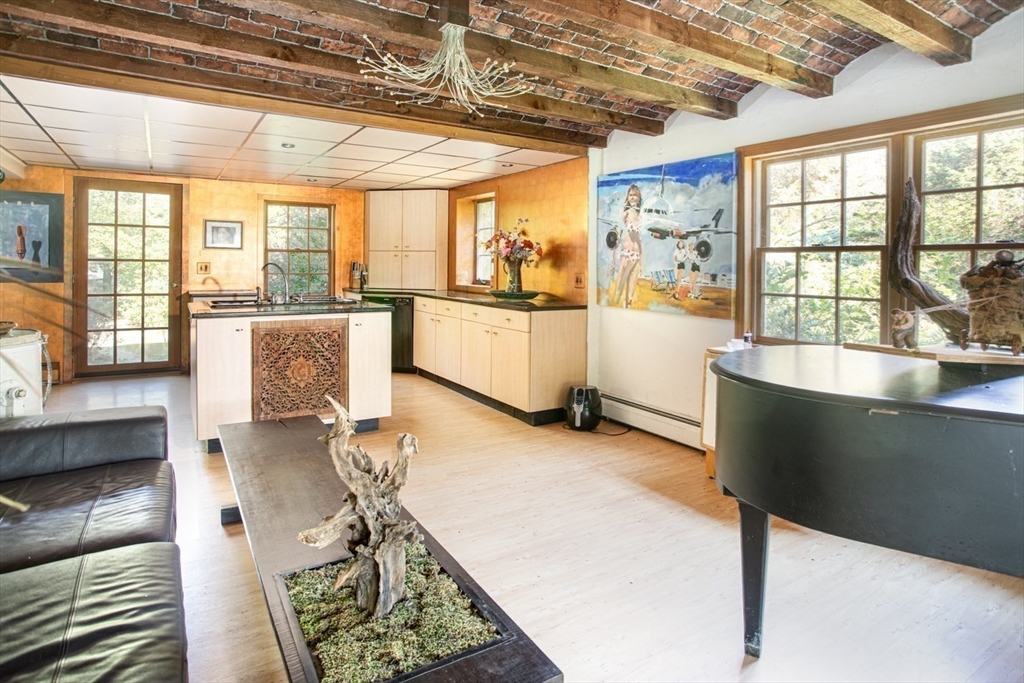 17 Quail Trail Westport, MA 02790 - Photo 23 of 40