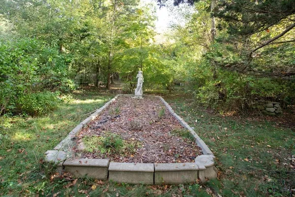 $1,285,000 | 17 Quail Trail, Westport, MA 02790