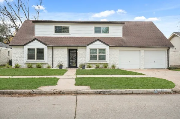 $3,800 | 6010 Rutherglenn Drive, Houston, TX 77096
