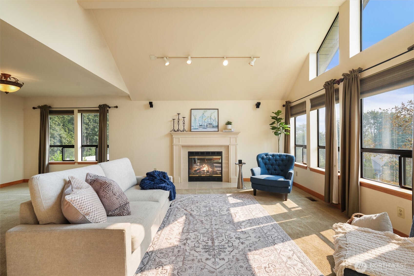 2914 Cedar Avenue South Renton, WA 98055 - Photo 4 of 35 Gallery Image 4