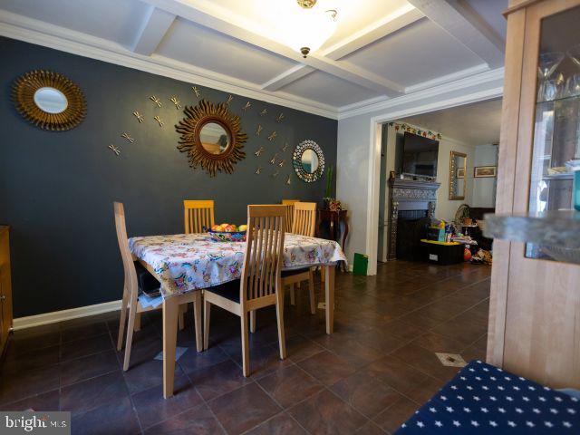 6617 Lotus Road Philadelphia, PA 19151 - Photo 5 of 23 Gallery Image 5