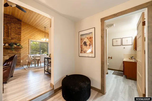 $499,900 | 721 Bridge Street, Dayton, WY 82836