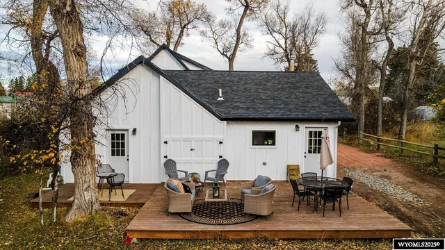 $499,900 | 721 Bridge Street, Dayton, WY 82836