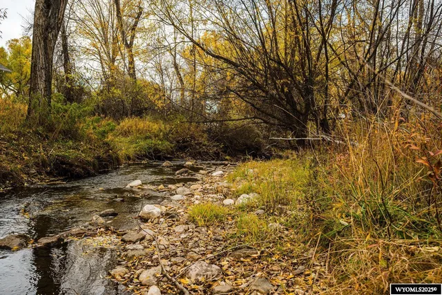 $499,900 | 721 Bridge Street, Dayton, WY 82836