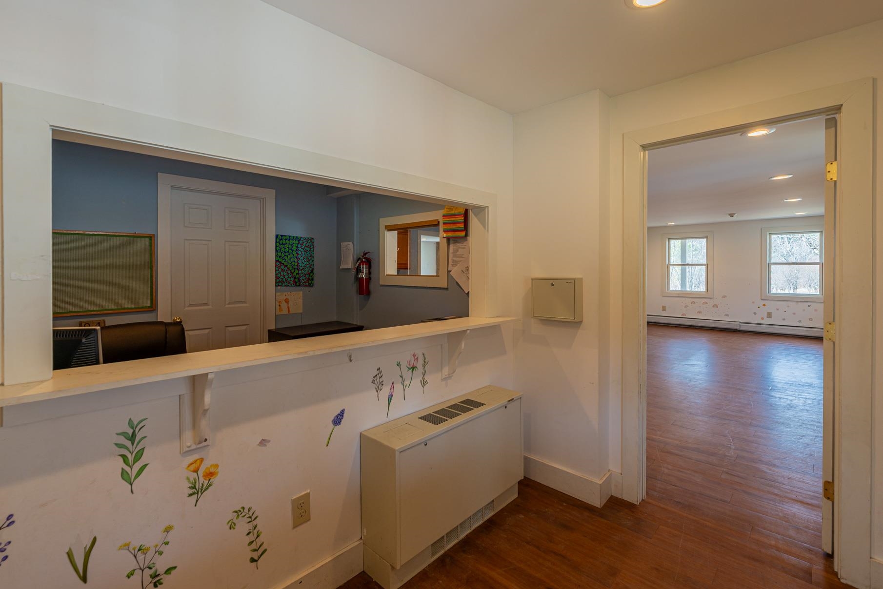 142 Mount Aeolus Road Manchester, VT 05255 - Photo 5 of 27