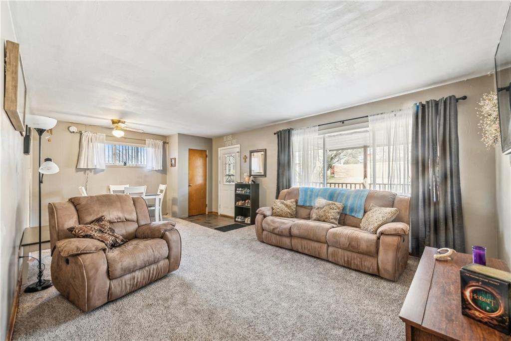 801 Sleepy Hollow Road Pittsburgh, PA 15234 - Photo 4 of 26 Gallery Image 4