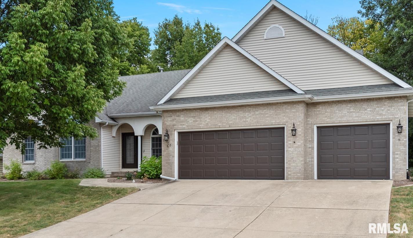 6208 MacKenzie Place Springfield, IL 62711 - Photo 1 of 53