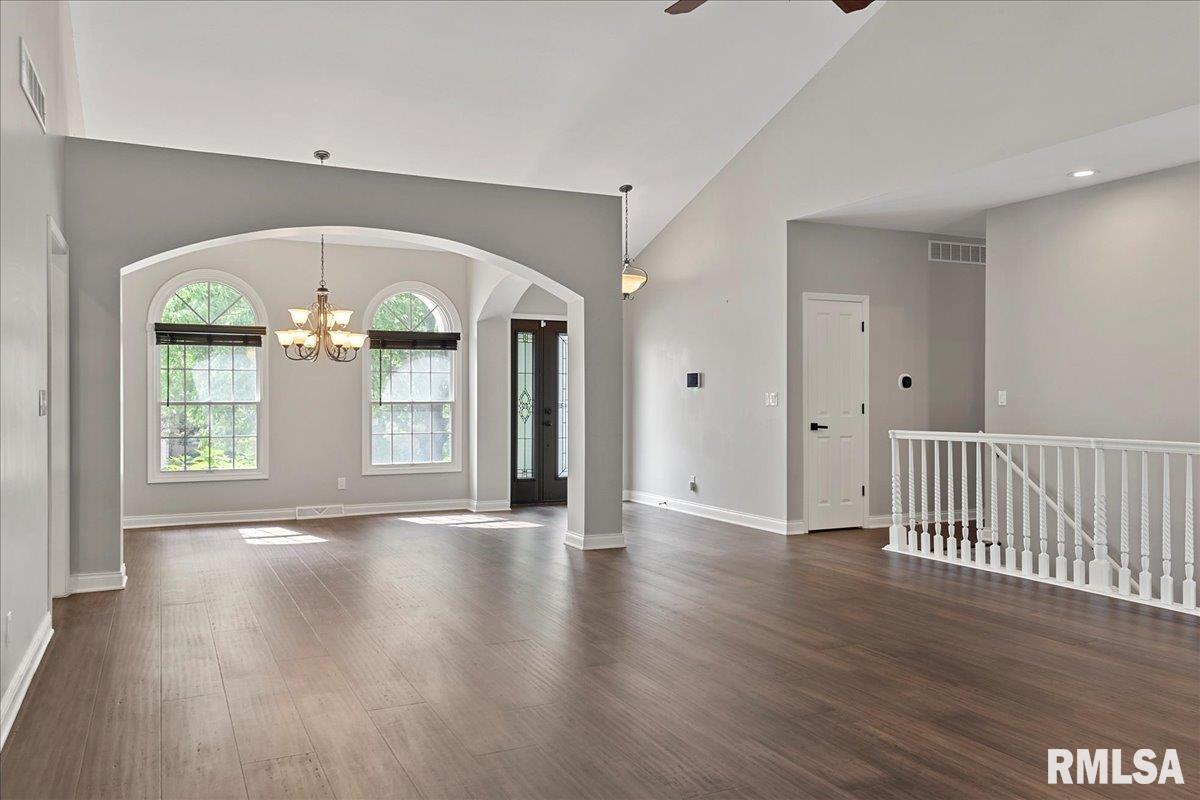 6208 MacKenzie Place Springfield, IL 62711 - Photo 6 of 53