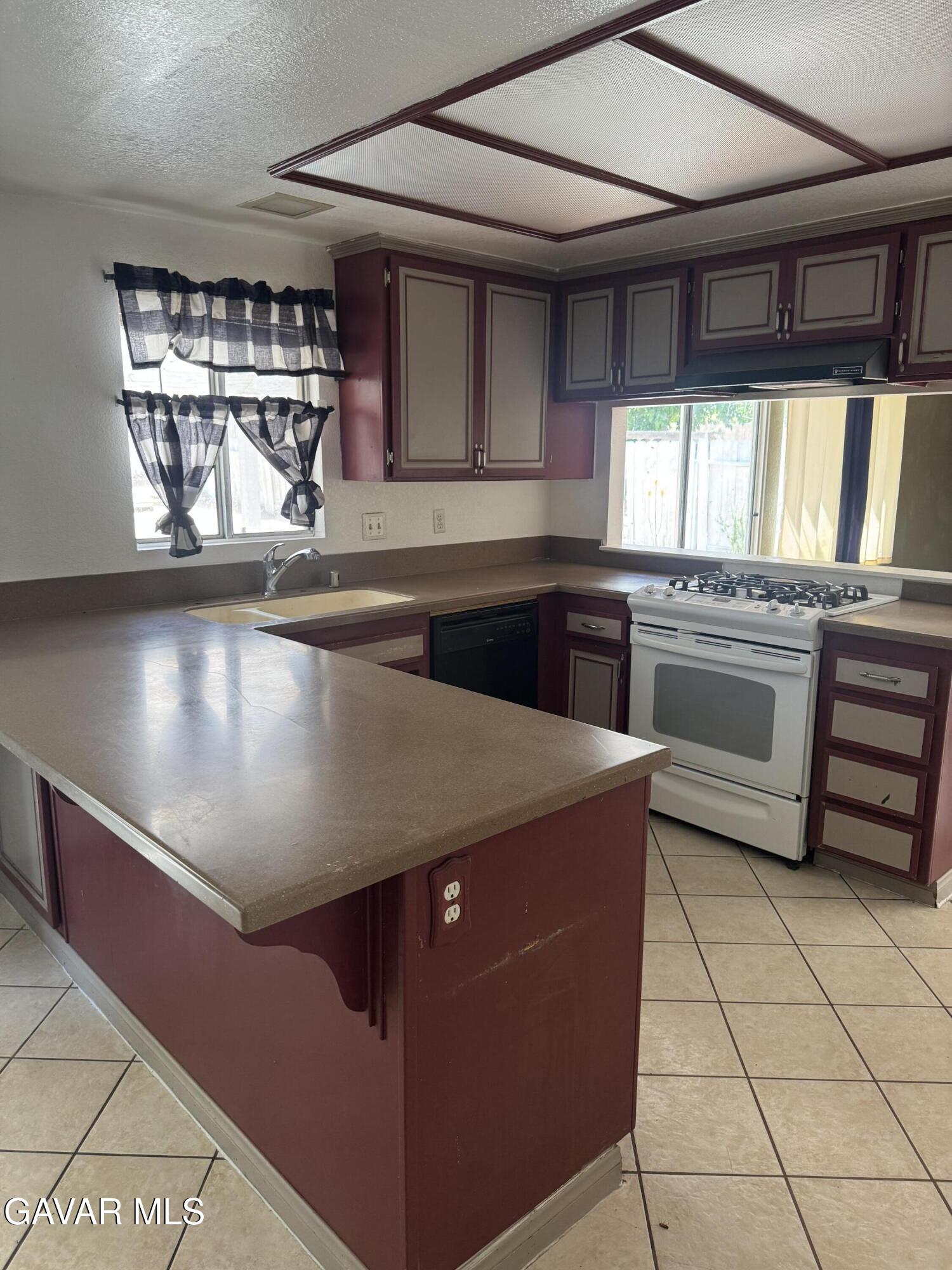 5320 East Ave R 11 Palmdale, CA 93552 - Photo 13 of 19 IMG_6622