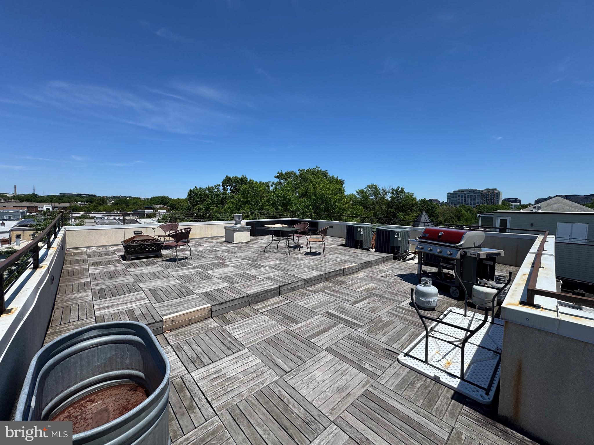 220 P Street Northwest, Unit 2 Washington, DC 20001 - Photo 27 of 30