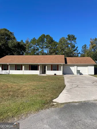 $2,200 | 211 North Woodvalley Drive, Kingsland, GA 31548
