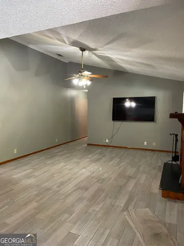 $2,400 | 211 North Woodvalley Drive, Kingsland, GA 31548