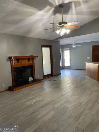 $2,200 | 211 North Woodvalley Drive, Kingsland, GA 31548