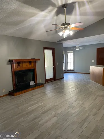 $2,400 | 211 North Woodvalley Drive, Kingsland, GA 31548