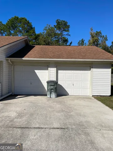 $2,400 | 211 North Woodvalley Drive, Kingsland, GA 31548
