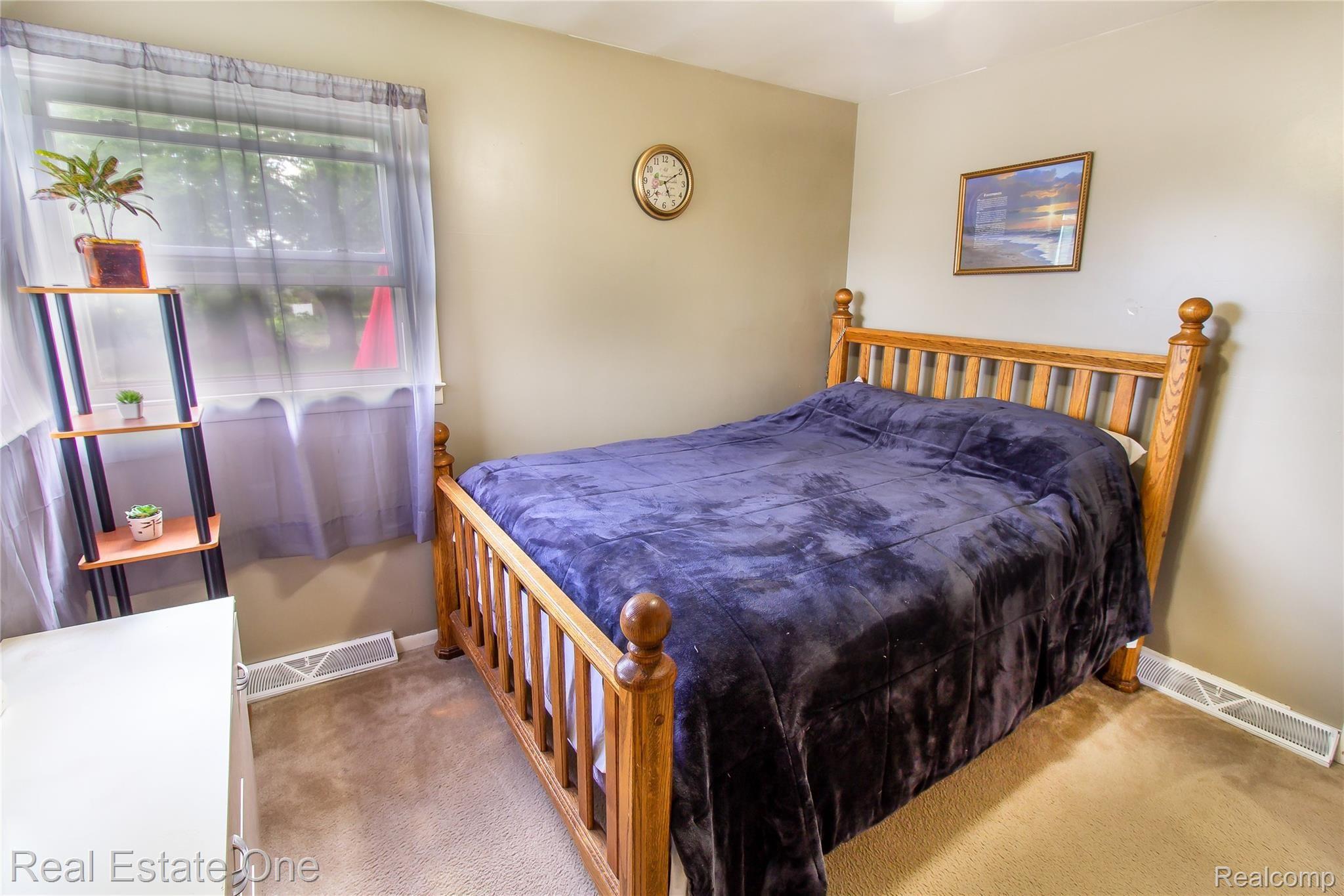 3255 Ludwig Road Oxford, MI 48371 - Photo 17 of 22 Ludwig-bedroom-2.jpg