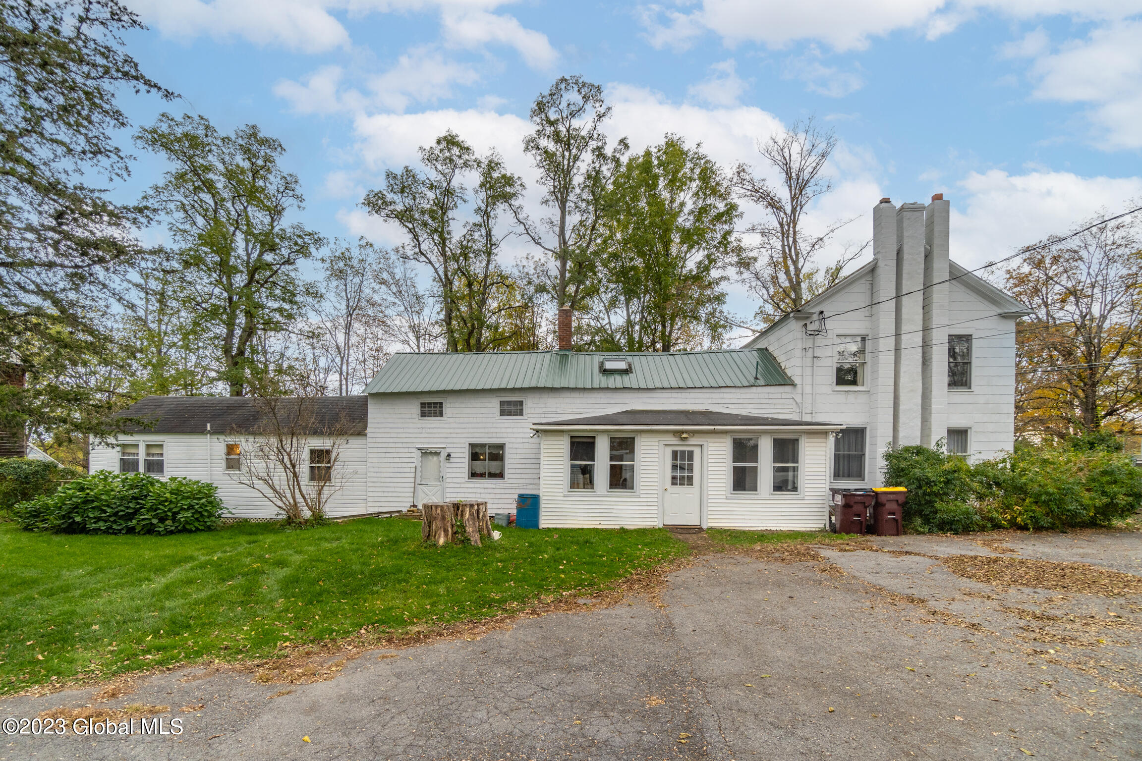 288 Middleline Rd-18