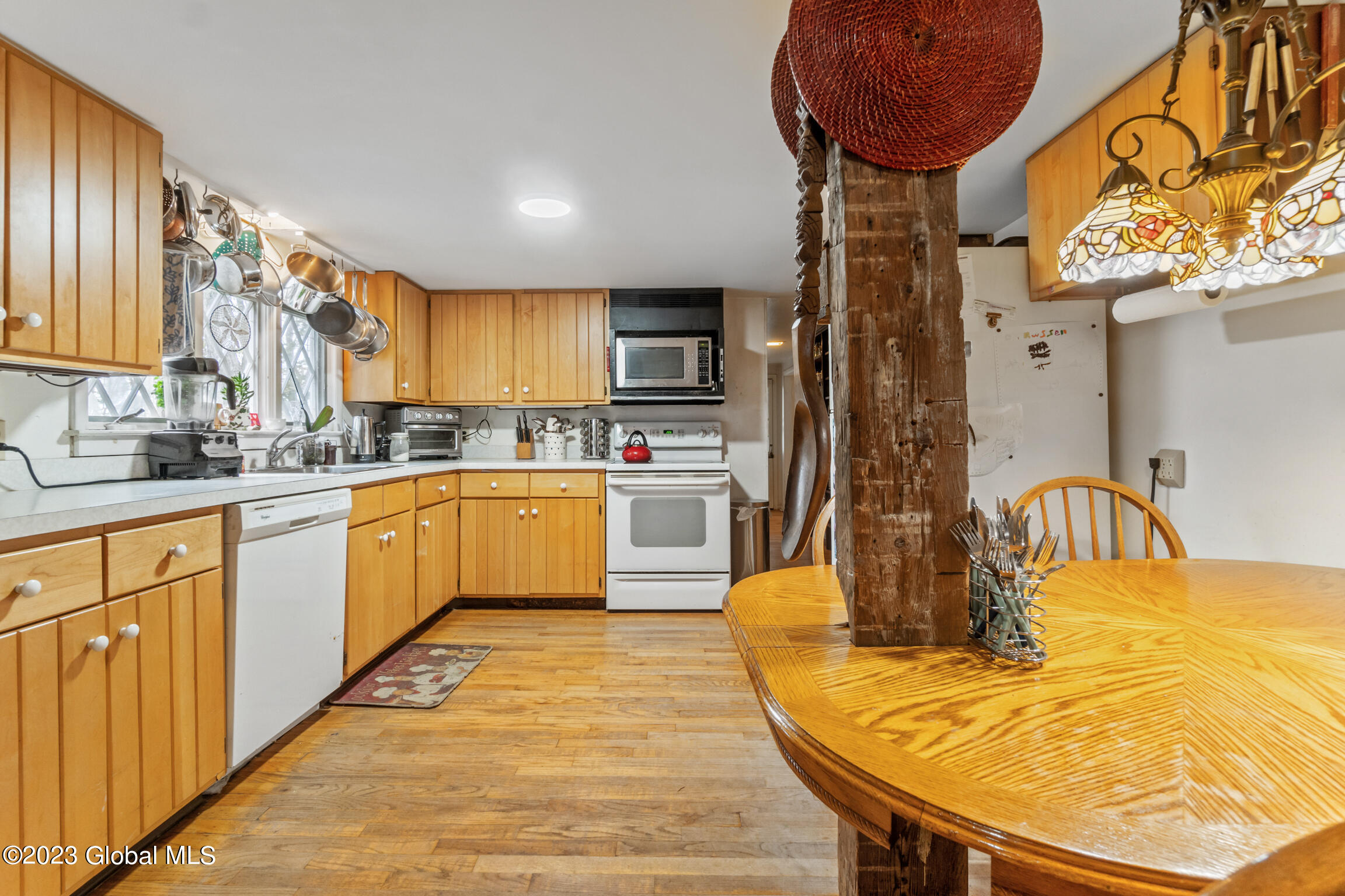 288 Middleline Road Ballston, NY 12020 - Photo 11 of 49 288 Middleline Rd-62