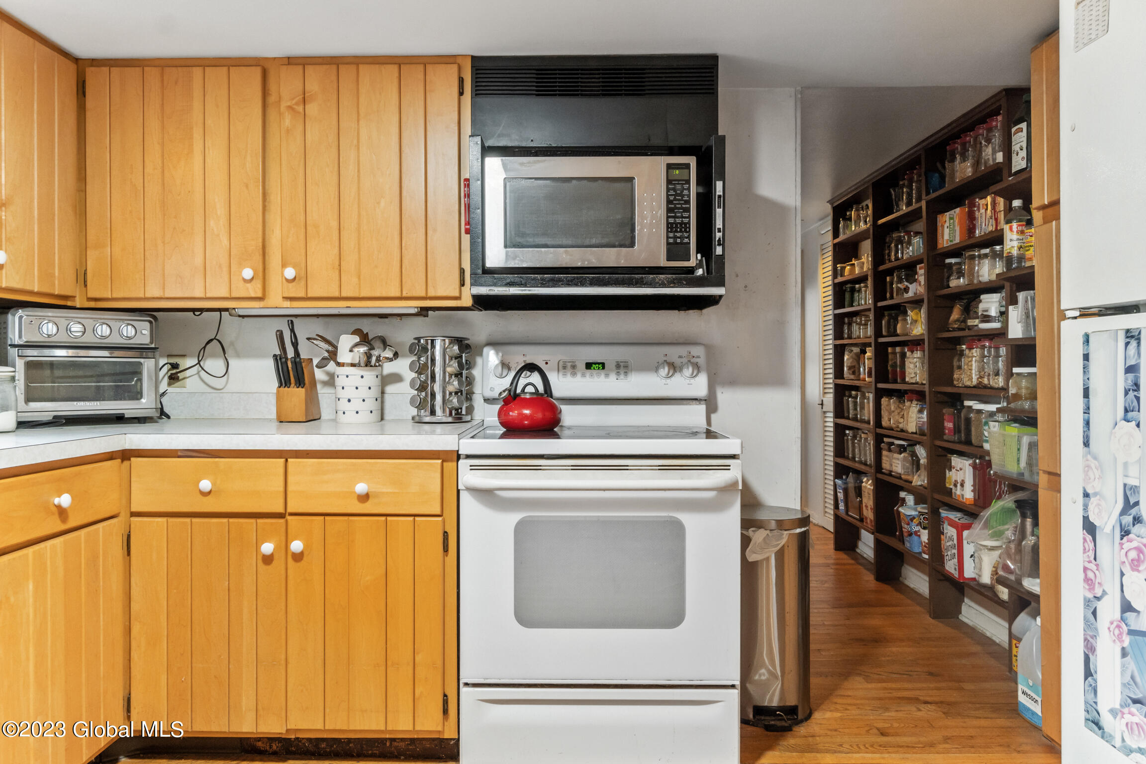 288 Middleline Road Ballston, NY 12020 - Photo 13 of 49 288 Middleline Rd-57