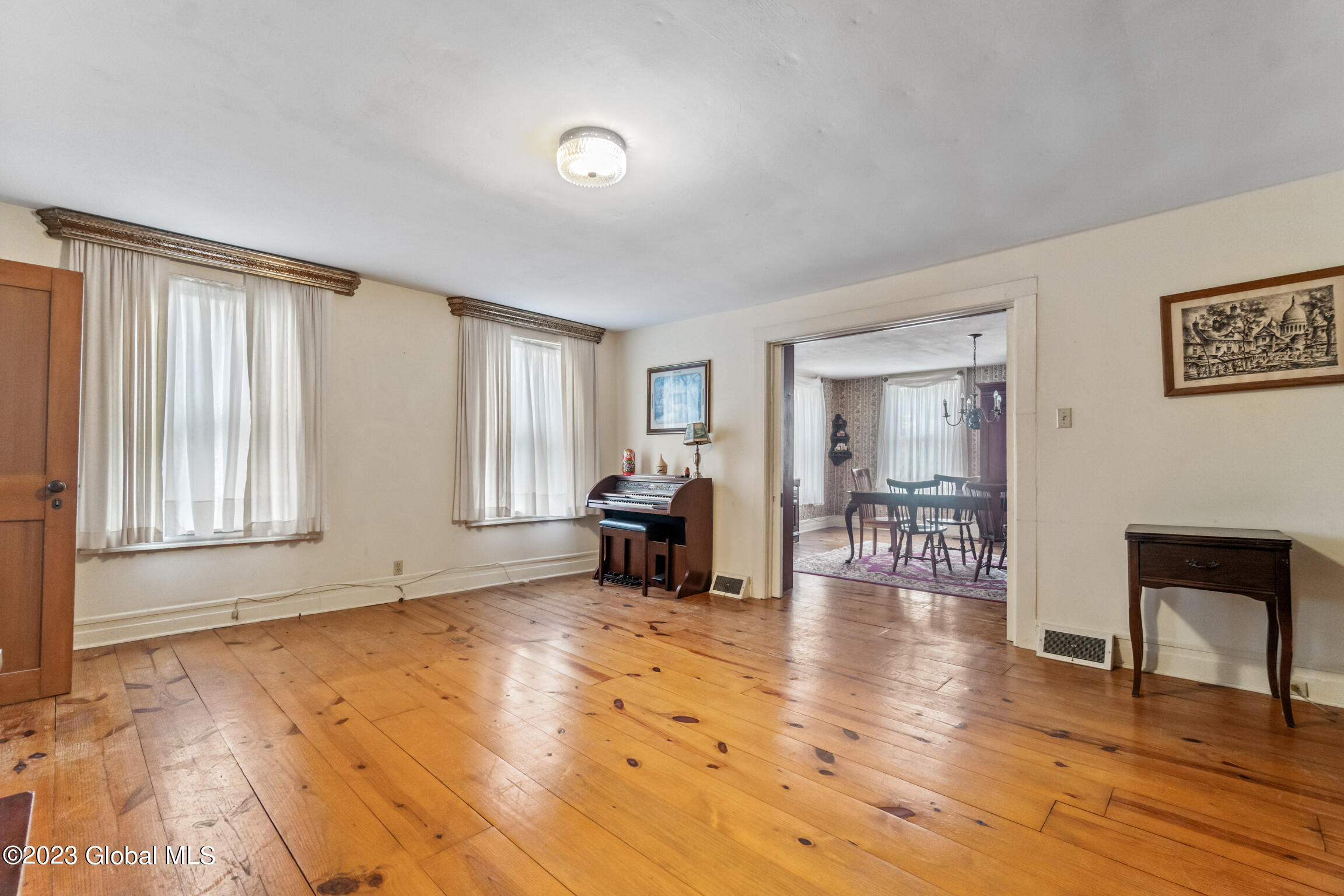 288 Middleline Road Ballston, NY 12020 - Photo 18 of 49 288 Middleline Rd-43