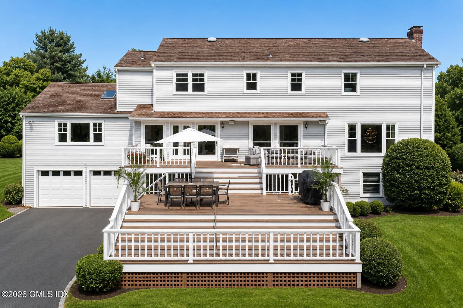 11 Butternut Hollow Road Greenwich, CT 06830 - Photo 5 of 33 image (12)