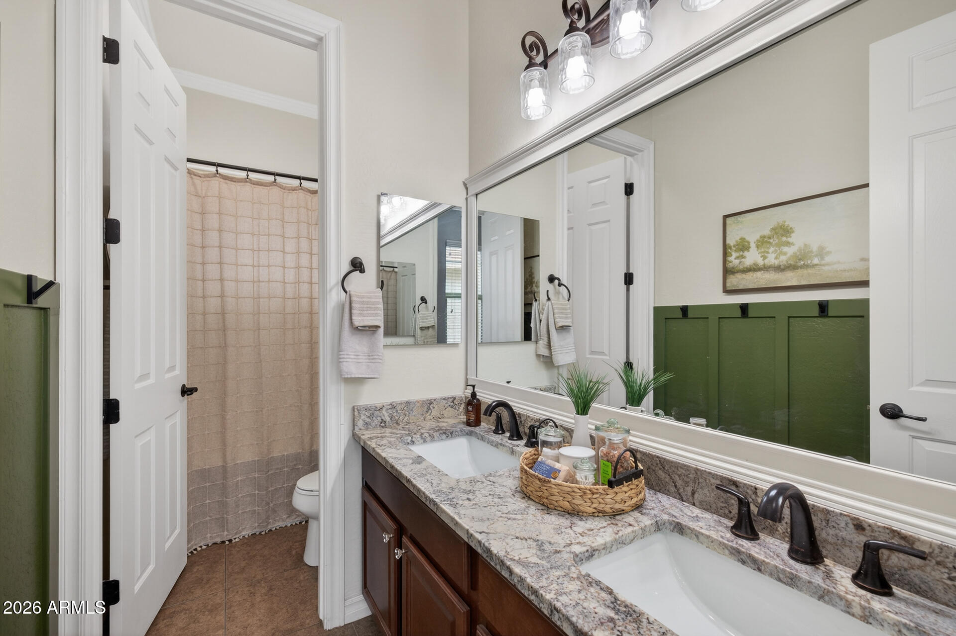 2482 East Plum Street Gilbert, AZ 85298 - Photo 31 of 64 27)BATH 2