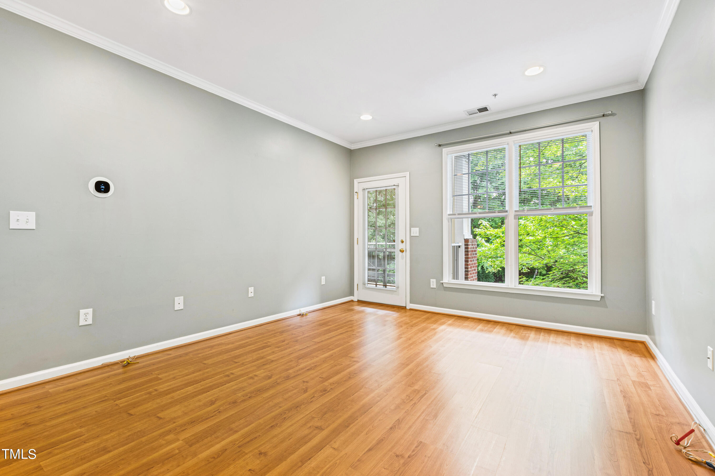 801 Moratuck Drive, Unit 207 Raleigh, NC 27604 - Photo 10 of 32 Living