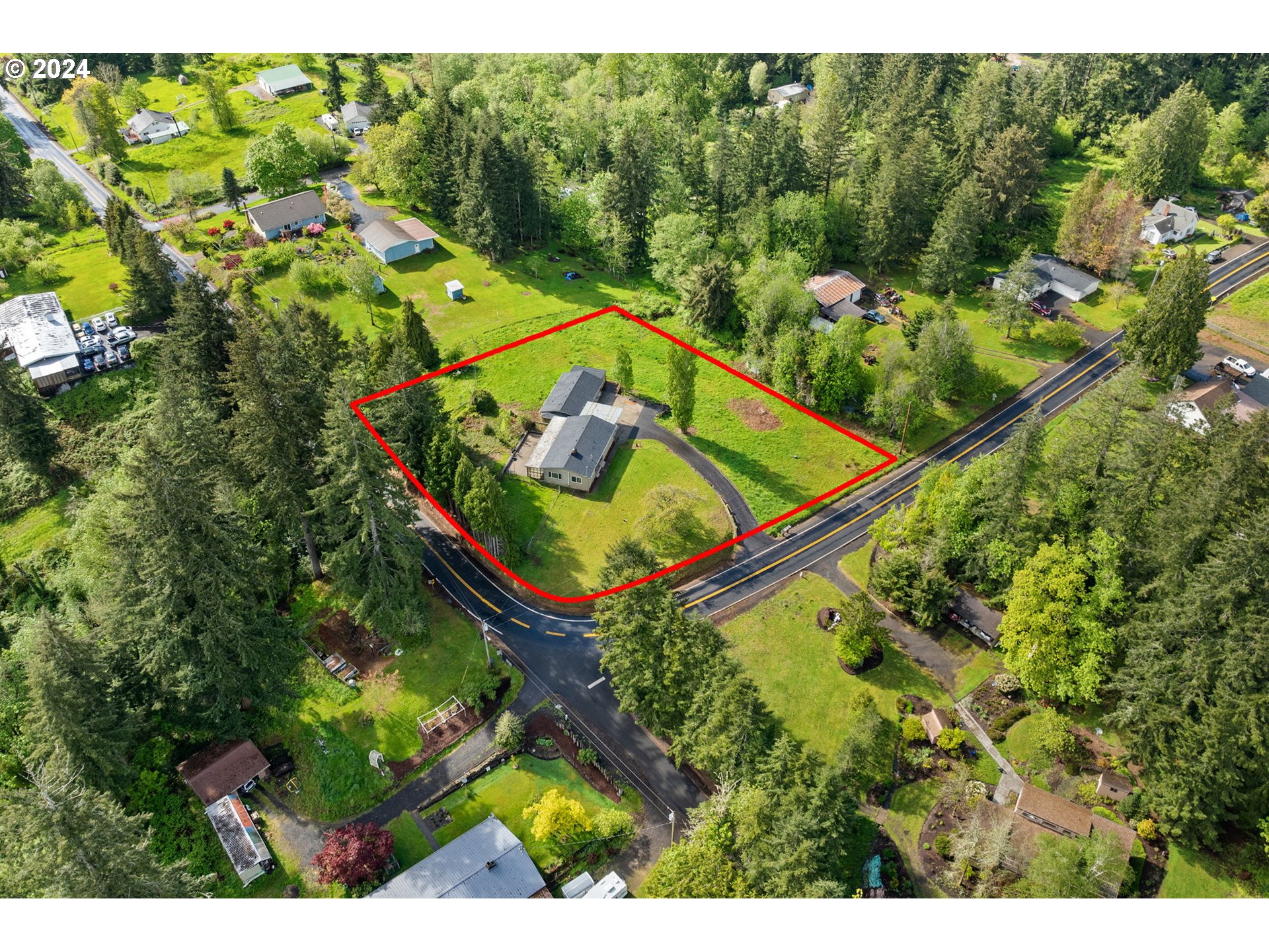 804 Holcomb Road Kelso, WA 98626 - Photo 2 of 35 Gallery Image 2