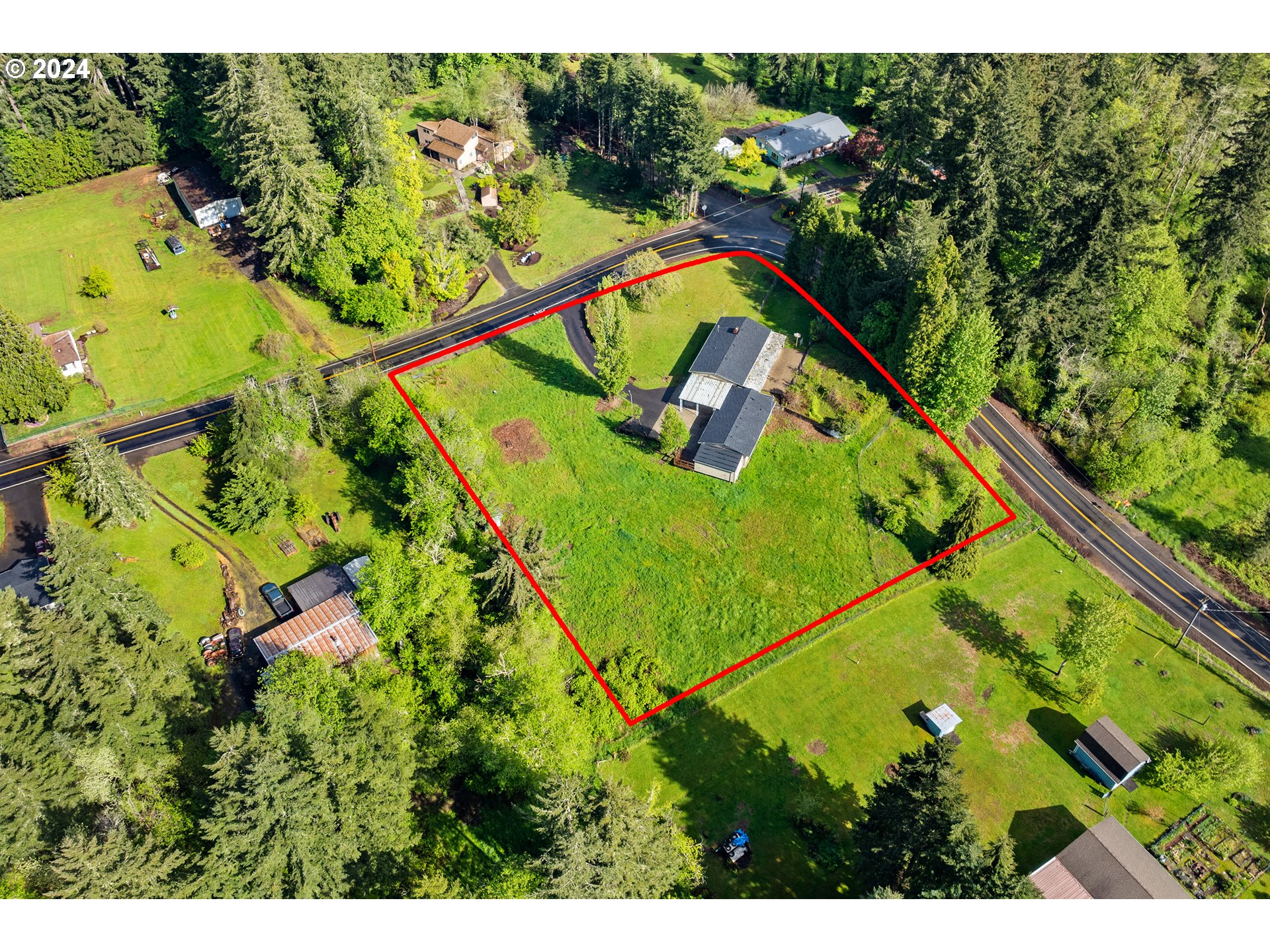 804 Holcomb Road Kelso, WA 98626 - Photo 34 of 35 Gallery Image 34