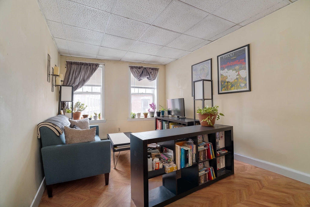 99 Prince Street, Unit 6 Boston, MA 02113 - Photo 5 of 14 a dining room with furniture and window