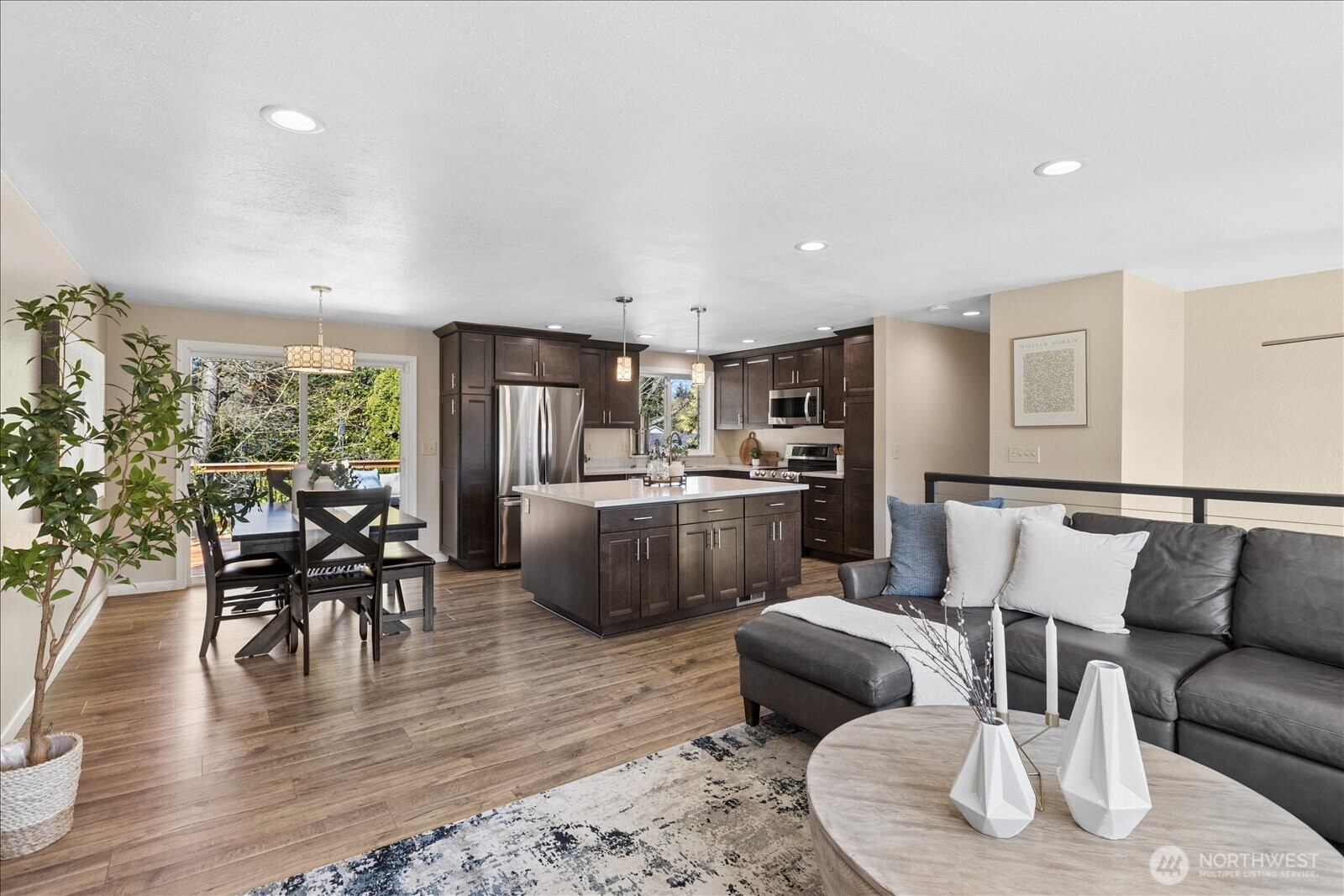 4629 128th Place Southeast Everett, WA 98208 - Photo 8 of 39 a living room with furniture and kitchen view