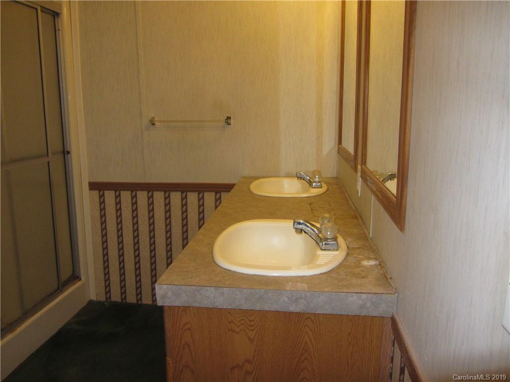 5395 Camp Creek Road Lancaster, SC 29720 - Photo 10 of 23