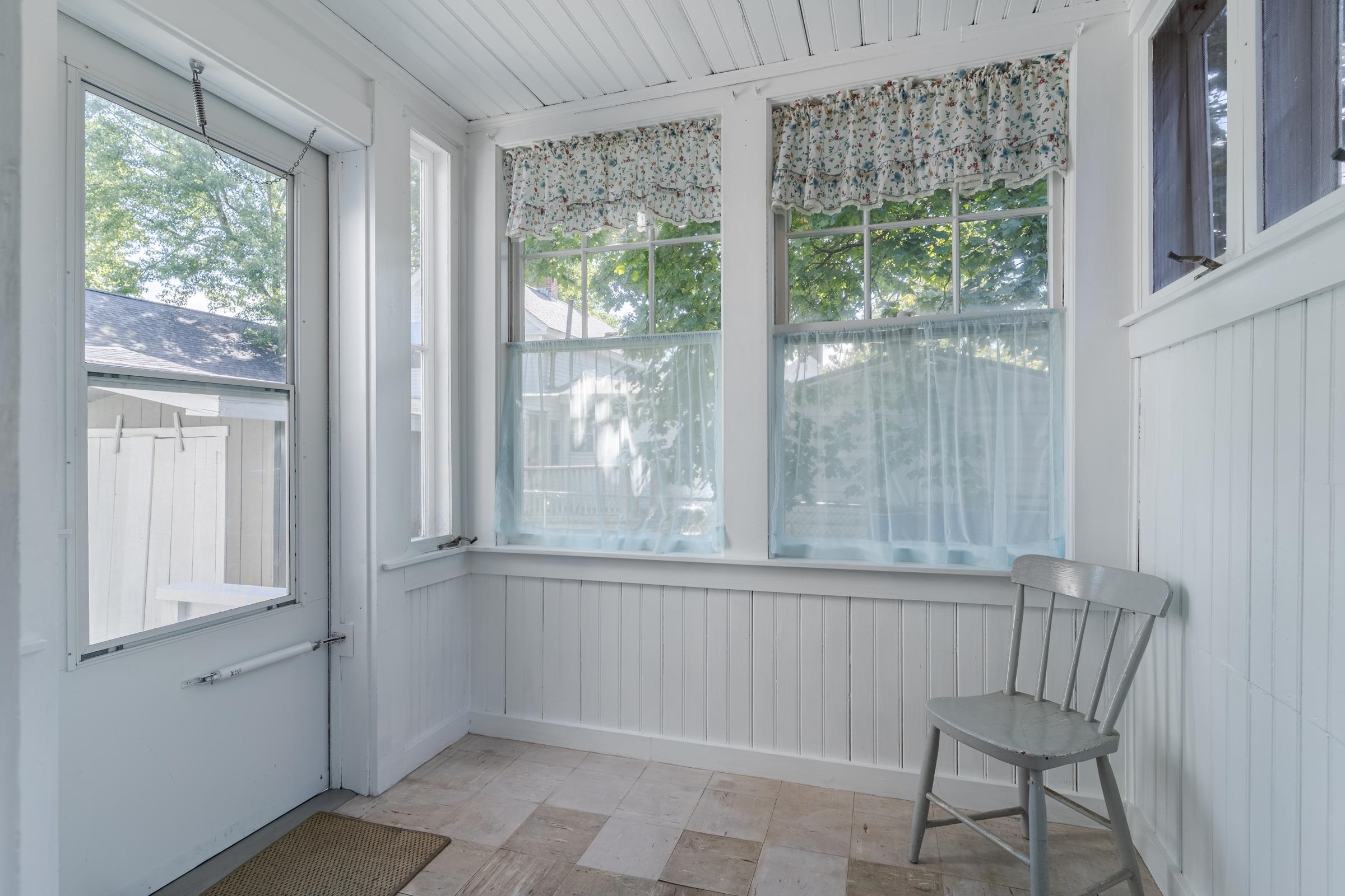 16 Washington Street Rochester, NH 03867 - Photo 22 of 26