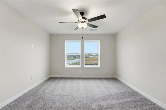 $371,143 | 1304 Southeast Windbreak Drive, Lee's Summit, MO 64081