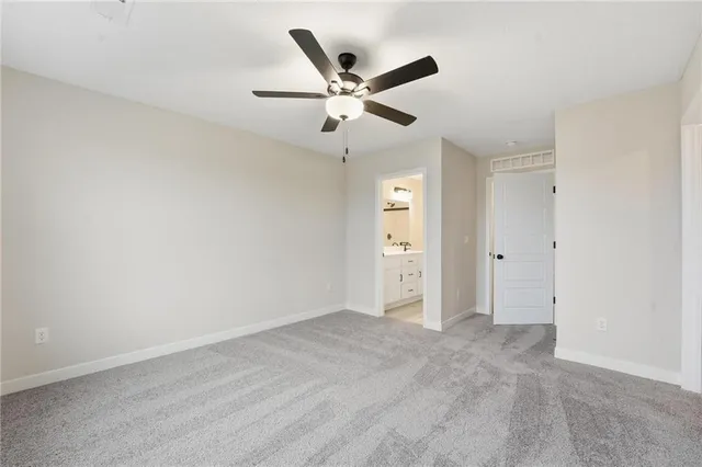 $371,143 | 1304 Southeast Windbreak Drive, Lee's Summit, MO 64081