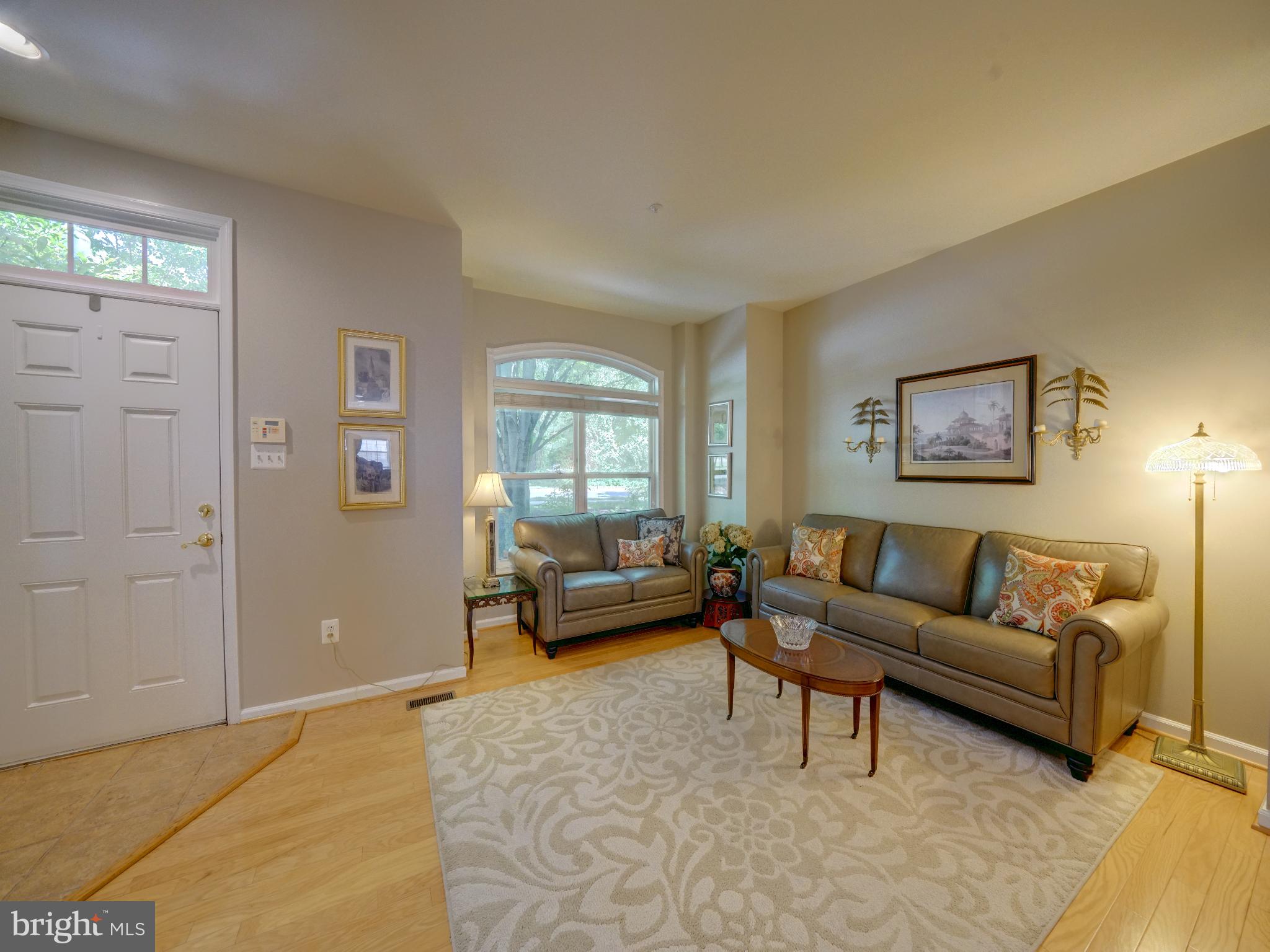 10224 Rutland Round Road, Unit 28 Columbia, MD 21044 - Photo 4 of 35 Naturally sunlit Living Room