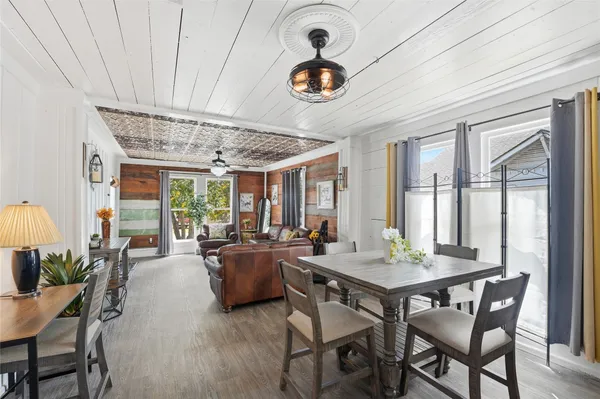 $260,000 | 805 East Academy Street, Brenham, TX 77833