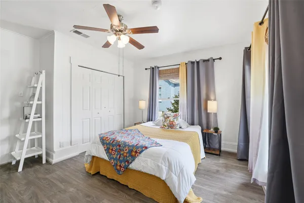 $260,000 | 805 East Academy Street, Brenham, TX 77833