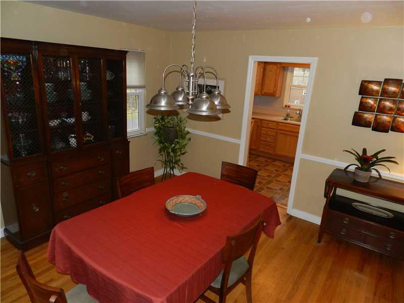 309 Edgewood Road Forest Hills, PA 15221 - Photo 17 of 22 Dining Room.