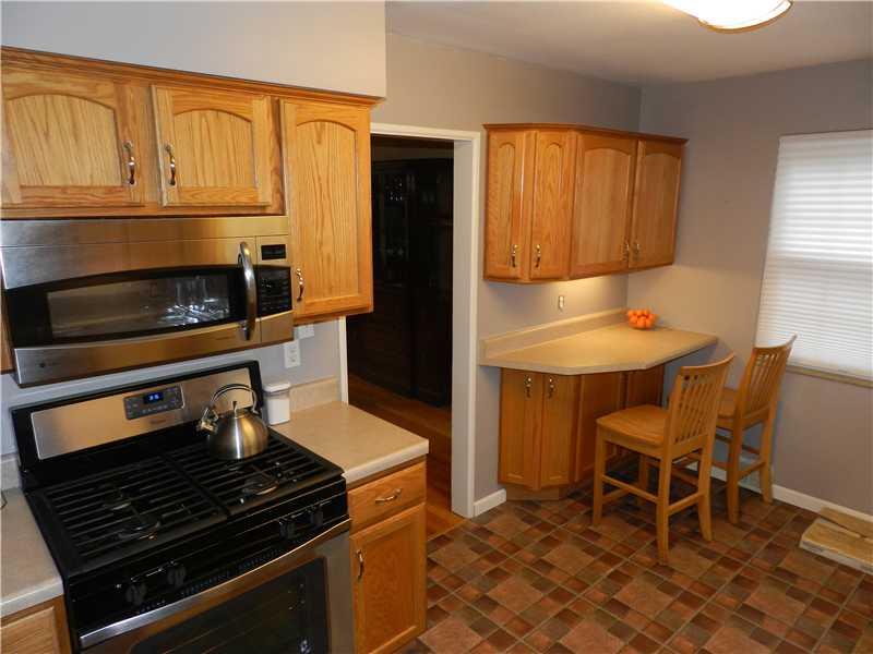 309 Edgewood Road Forest Hills, PA 15221 - Photo 19 of 22 Kitchen.