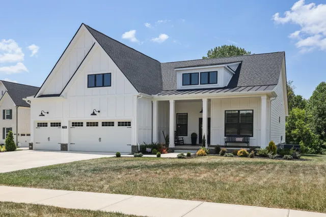 $800,000 | 7708 Woodford Drive, Fairview, TN 37062