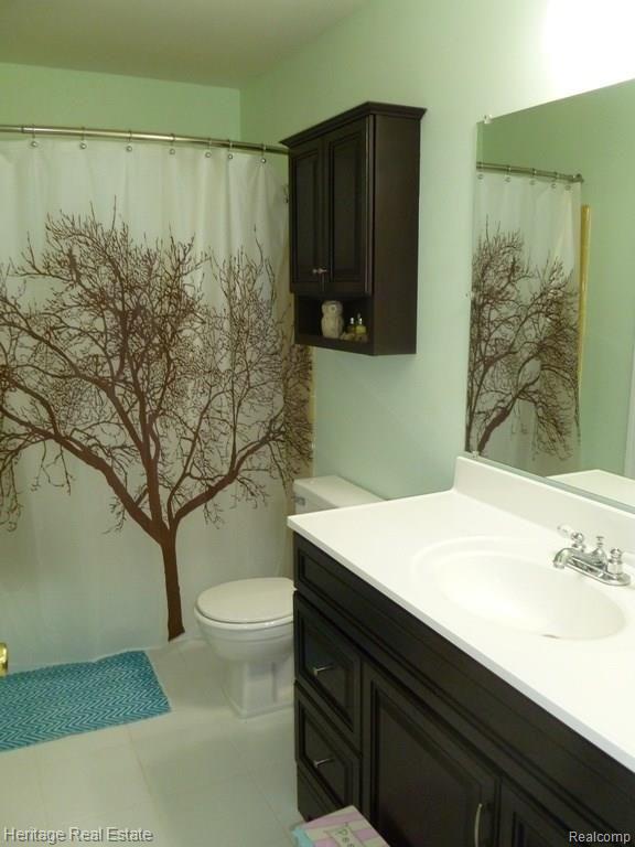 1342 North Fairview Lane Rochester, MI 48306 - Photo 29 of 39