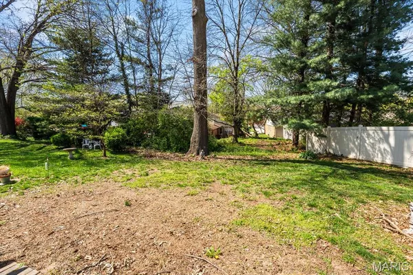 $250,000 | 1836 Spruce Hill Drive, Belleville, IL 62221